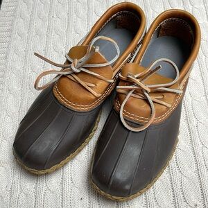 L.L. Bean Women’s Hunting Shoe Bean Boots Brown w/leather detail Sz 9 W ankle